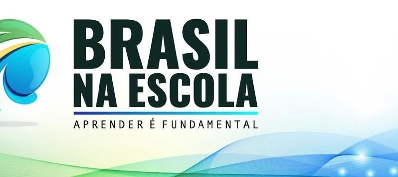 In, on e at: aprenda a usá-los - Brasil Escola