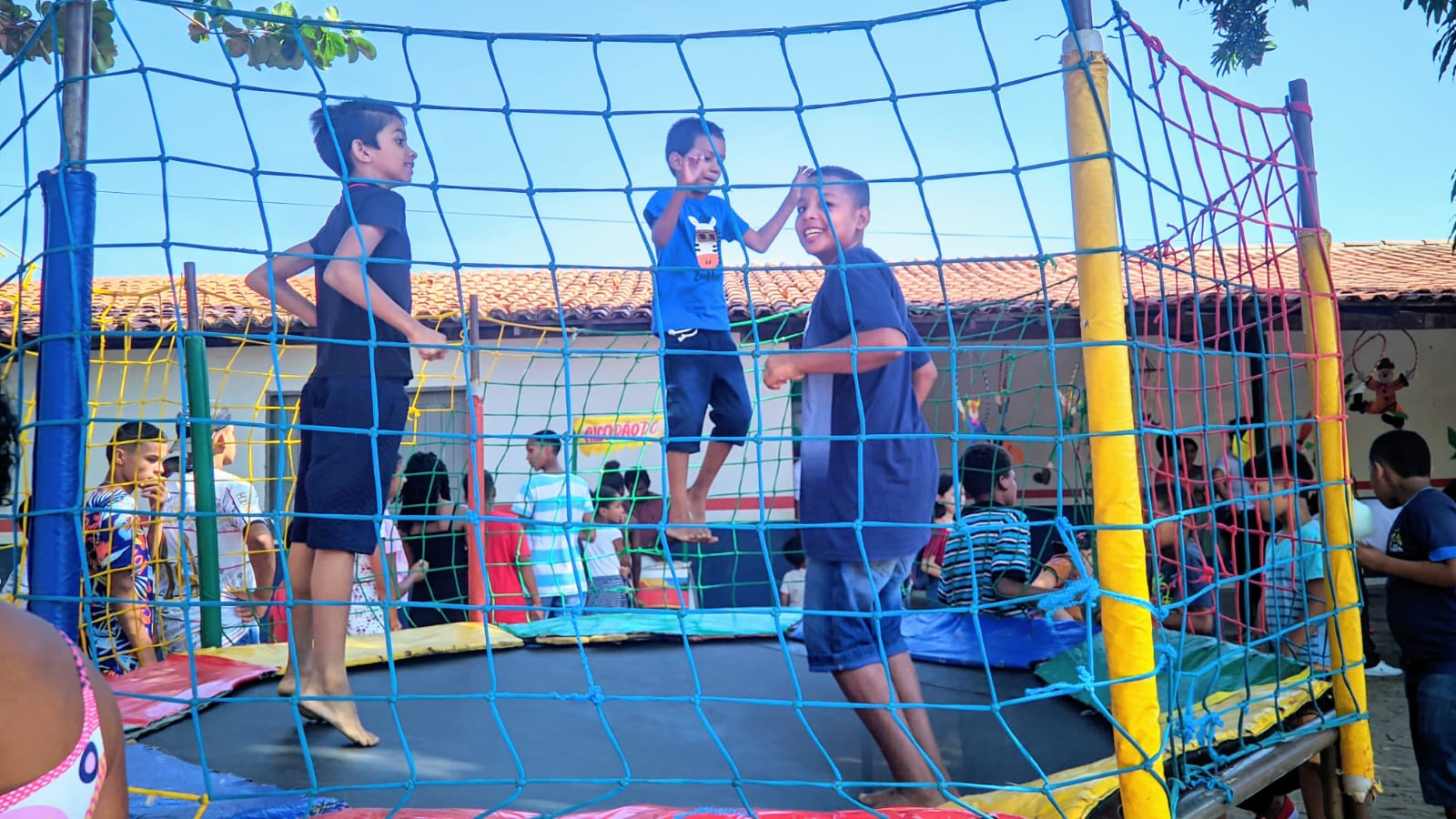 Assist Ncia Social Projeto M Os Amigas Realiza Festa Alusiva Ao Dia