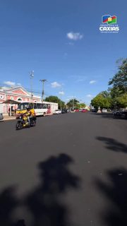 🚧✨ Seguimos avançando com melhorias que fazem a diferença no dia a dia da população!
A Avenida Getúlio Vargas e a Rua Teixeira Mendes receberam asfalto novo, garantindo mais conforto, segurança e mobilidade para motoristas e pedestres. Parceria da Prefeitura de Caxias com o Governo do Estado.🤝🚶♀️🚗
#Infraestrutura #CaxiasAvança #GovernoDoEstado #PrefeituraDeCaxias