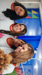 🚦🎮 O Gen Zero Game Show, programa educativo de segurança no trânsito da Honda em parceria com instituições de ensino, envolveu estudantes do ensino médio da rede estadual em treinamentos, dinâmicas e desafios sobre atitudes responsáveis no trânsito.

O evento marcou a apresentação dos resultados do projeto e a premiação dos alunos e escolas que se destacaram, reforçando a importância da educação para um trânsito mais seguro.

#GenZero #TrânsitoSeguro #EducaçãoNoTrânsito #PrefeituraDeCaxias