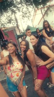 🎭🔥 O Canta Folia 2026 foi simplesmente inesquecível!

Uma tarde de muita música, energia e aquela animação que já é marca do nosso carnaval. É tradição, cultura e festa para toda a família. 🎶💙

#CantaFolia2026 #Carnaval2026 #CarnavalEmCaxiasÉBomD+ #PrefeituraDeCaxias