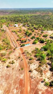 🌱✨ O Projeto Semapia segue avançando na Fazenda Esperança, fortalecendo a produção local e o desenvolvimento sustentável.
Nos canteiros preparados pela equipe, estão sendo cultivadas mudas frutíferas e diversas hortaliças que contribuem para a segurança alimentar e o incentivo à agricultura. 🌿💚
#Sempaia #Agricultura #AtividadesProdutivas #FazendaEsperança #PrefeituraDeCaxias