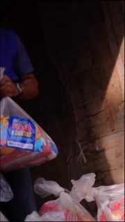 🐟💙 A entrega de peixes e cestas básicas levou alimento às famílias da zona rural, nos Povoados Caxirimbu e Buenos Aires, garantindo comida na mesa e mais dignidade.Seguimos trabalhando com compromisso e cuidado, levando apoio às comunidades e fortalecendo a proteção social em nosso município. 💚#EntregaPeixesECestasBásicas #ProteçãoSocial #ZonaRural #Caxirimbu #BuenosAires PrefeituraDeCaxias