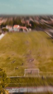 Muito mais do que orientar jogadas, o treinador é quem inspira, motiva e acredita no potencial de cada atleta. É liderança, estratégia e disciplina.

Parabéns a todos os treinadores de futebol, que lideram, ensinam e inspiram dentro e fora de campo! 💚🤝

#DiaDoTreinadorDeFutebol #EsporteCaxiense #PrefeituraDeCaxias