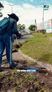 🌿🧹 As equipes de limpeza seguem nas ruas, cuidando de cada bairro da nossa cidade com dedicação e compromisso.

É trabalho que transforma os espaços públicos e deixa tudo mais organizado, bonito e acolhedor para toda a população. 💚

E olha só… já já estamos chegado na sua rua! 😉🧹✨

#CidadeLimpaÉBomD+ #LimpezaCaxias #PrefeituraDeCaxias