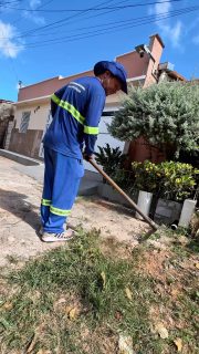 🧹✨ Sextou, e por aqui o trabalho continua!

Enquanto o fim de semana chega, nossas equipes seguem em ação nos bairros, realizando serviços de limpeza e manutenção para garantir uma cidade ainda mais limpa, organizada e bem cuidada.

Cidade limpa é bom demais! 💙💚

#CidadeLimpaÉBomDemais #LimpezaPública #PrefeituraDeCaxias