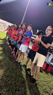 ⚽🏆 Que final inesquecível!

Grenal e Real Madri se enfrentaram na grande decisão da Taça Cidade de Bairros, em uma partida de muita garra, talento e espírito esportivo! 💪👏

Parabéns às duas equipes e a todos os atletas, torcedores, organizadores e apoiadores que fizeram parte dessa competição, contribuindo para fortalecer o esporte e aproximar ainda mais os bairros da nossa cidade. 🤝💙

O esporte une, transforma e faz Caxias vibrar! 🔥⚽

#TaçaCidadeDeBairros #EsporteCaxias #PrefeituraDeCaxias
